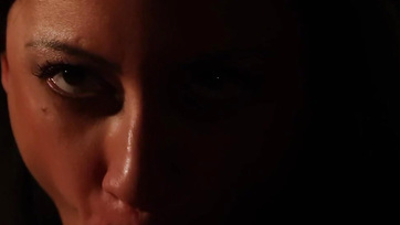 Érzelmes szex egy csábító milffel - Művész szexfilm Thumb